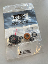 Laden Sie das Bild in den Galerie-Viewer, Marzocchi Seal Kit: 2024 FLOAT X/Bomber Air, Rebuild