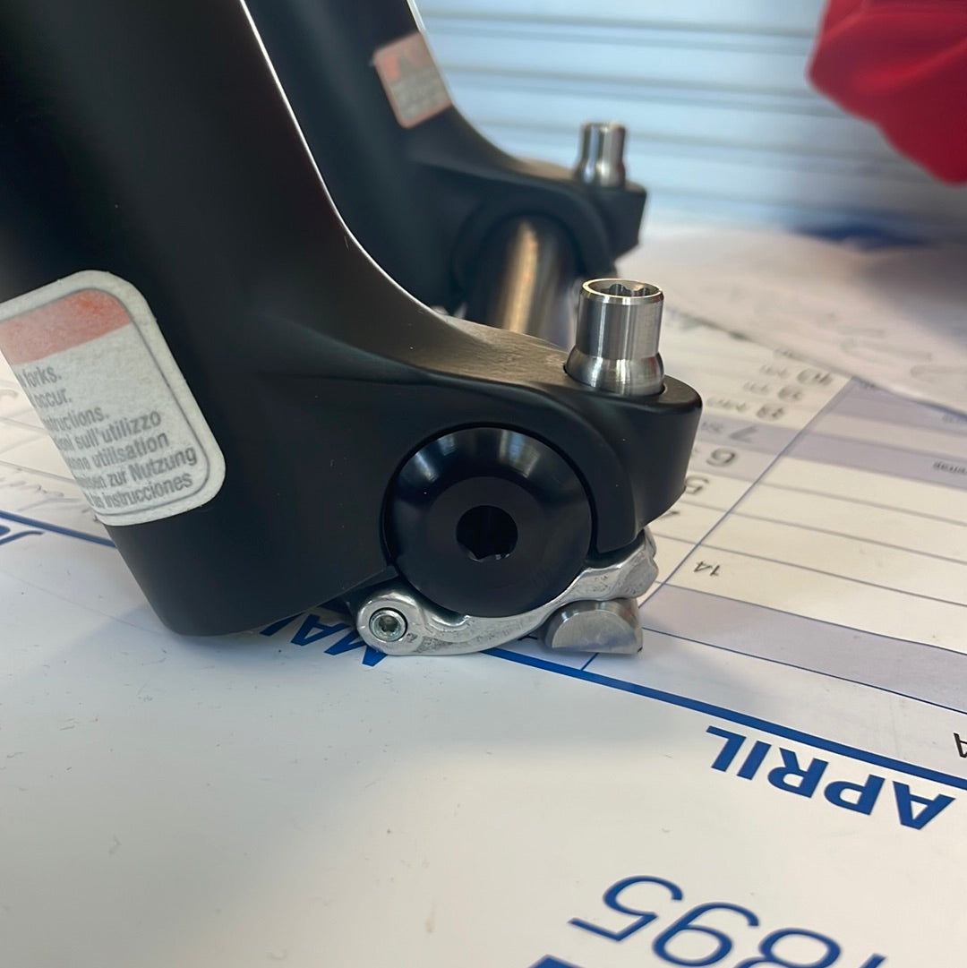 GABELACHSE QR20 - RH KIT 2004