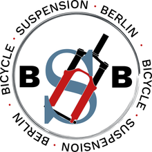 Laden Sie das Bild in den Galerie-Viewer, Das Logo von der Firma Bicycle Suspension Berlin, Oliver Perleberg. Fahrwerk Service Center. 