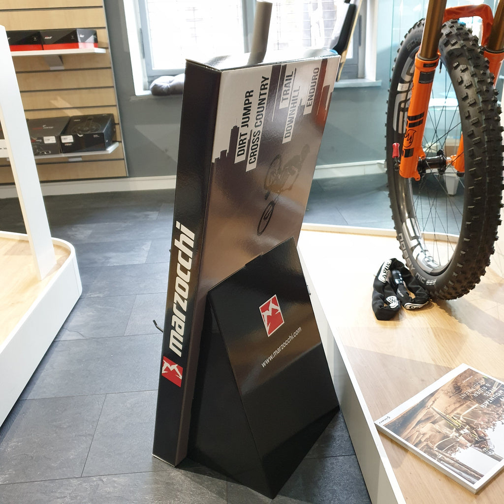 Gabelhalter, schwarz für alle Marzoccchi-Gabeln