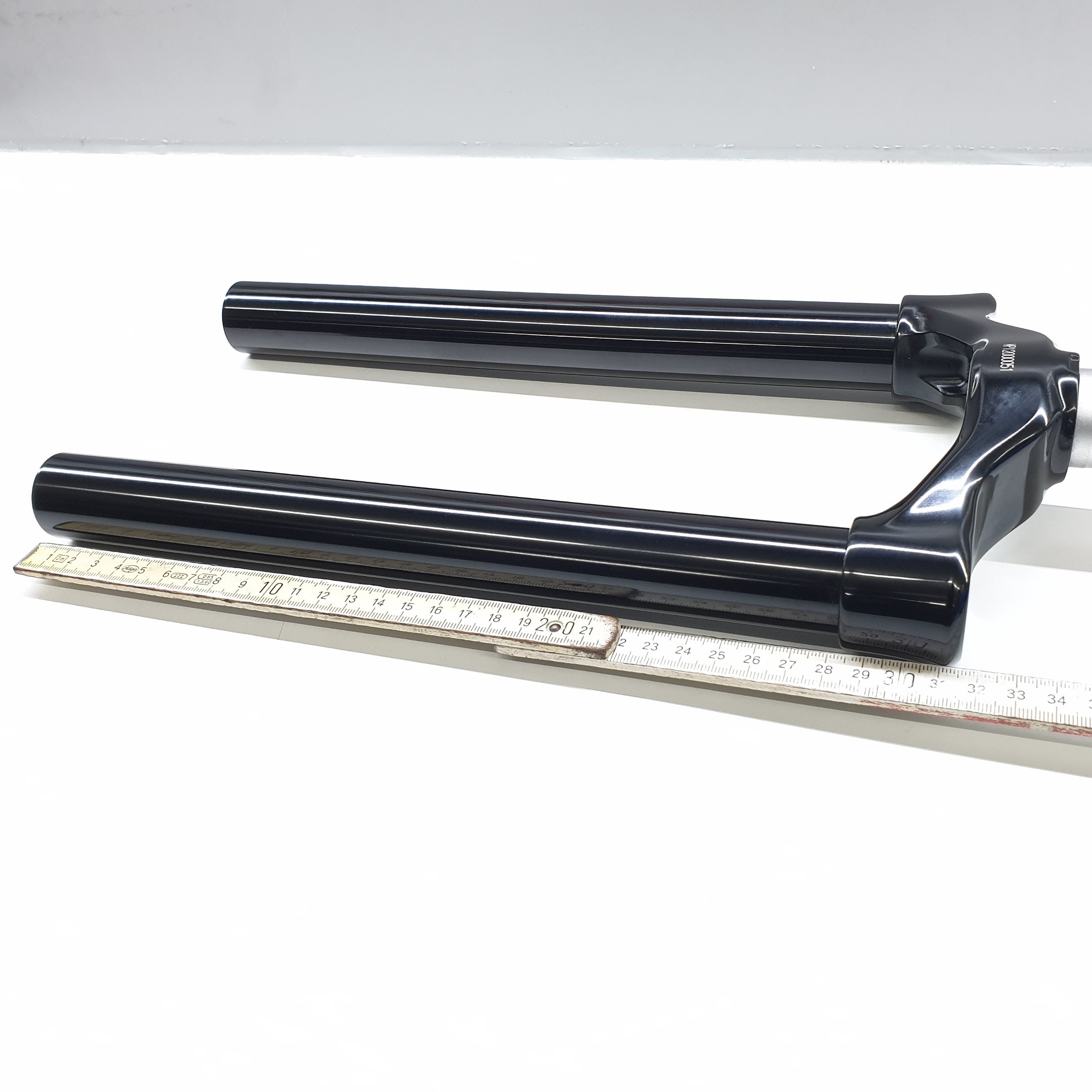 CSU 32MM Al BLK T/S-BLK CRN-1"1/8 Al ST - BSB Bicycle Suspension Berlin