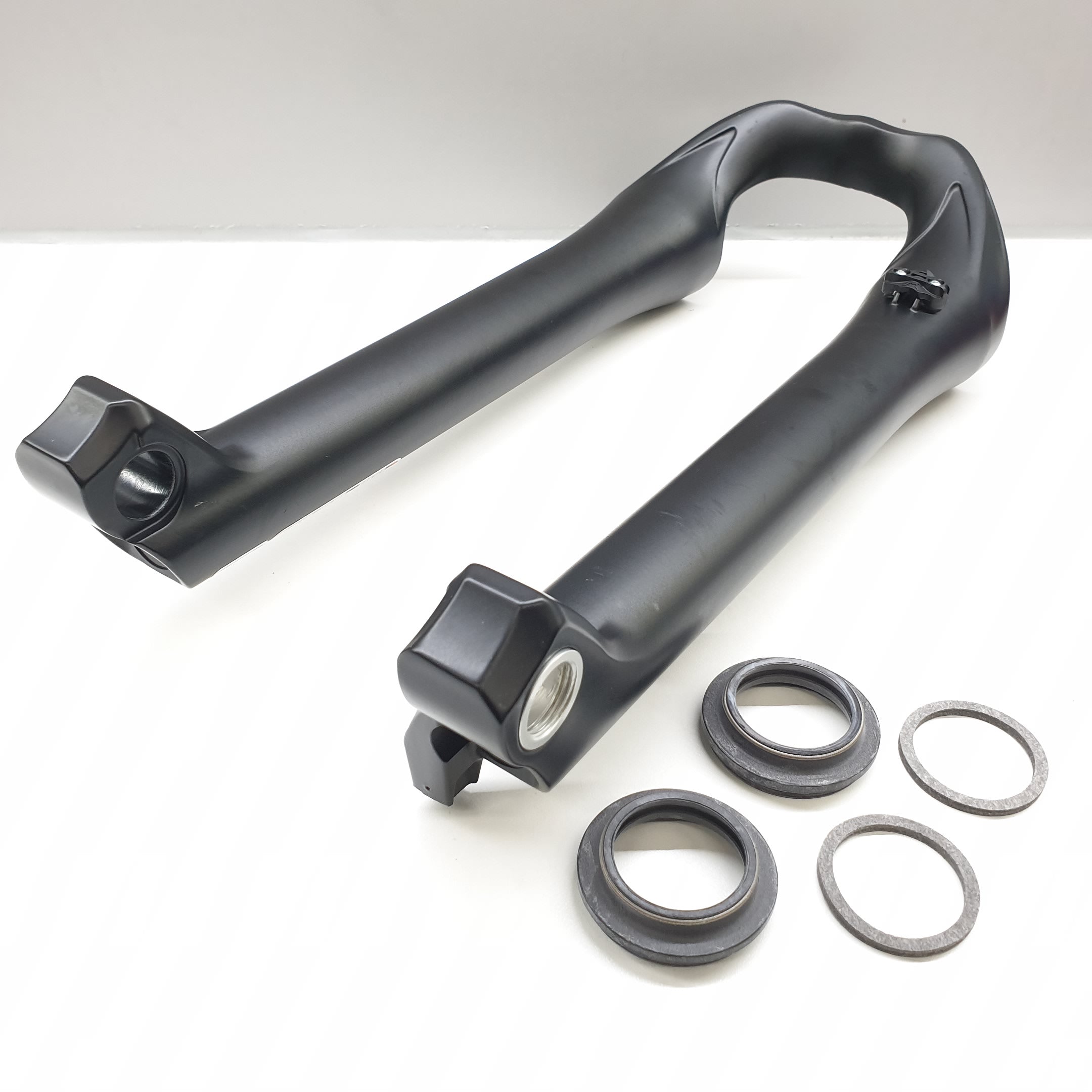 LOWER LEG FR 35/160/20QR/26IN FBLK - BSB Bicycle Suspension Berlin