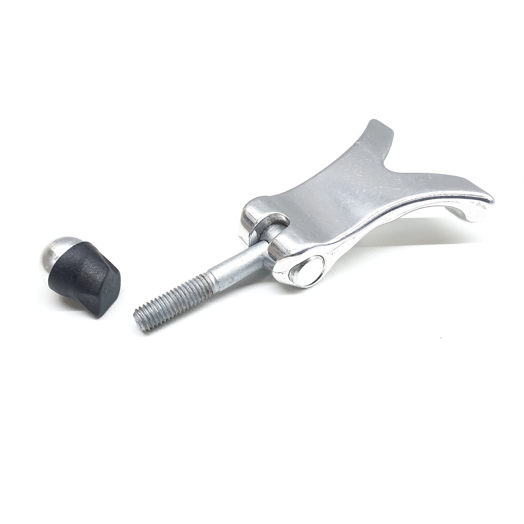 GR.LEVA-PERNO-PRIG-POM.QR20'04