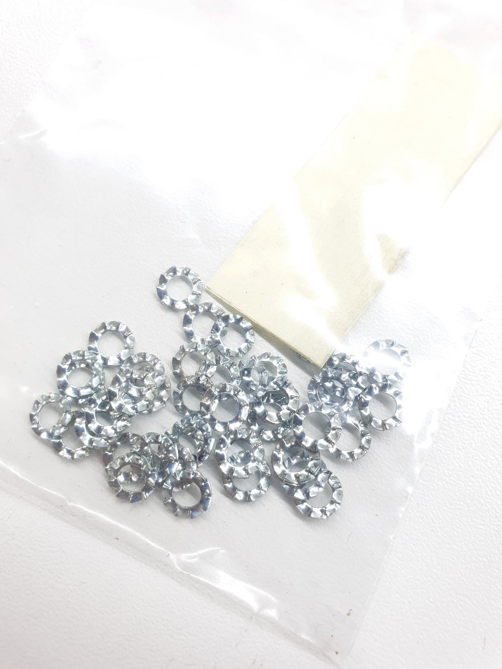 UNTERLEGSCHEIBE M3 DIN6798-A