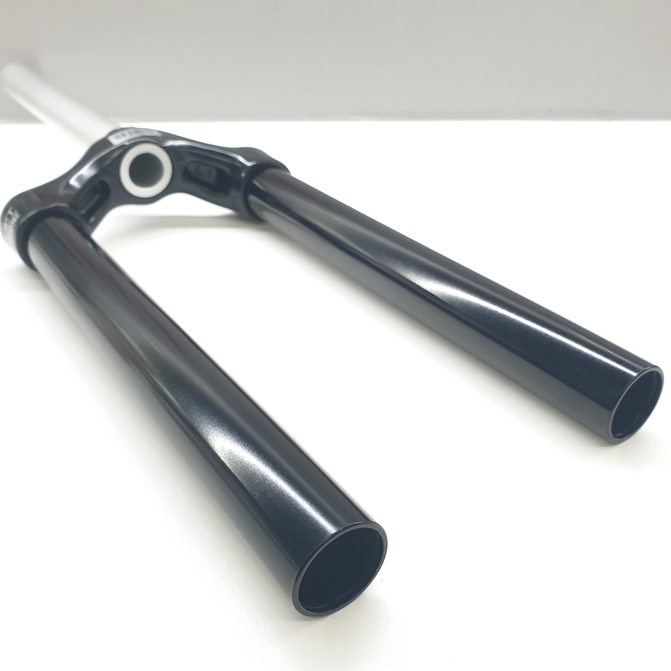 GR.CRO-CANN-CAN.AL.XC700 ETA08 - BSB Bicycle Suspension Berlin
