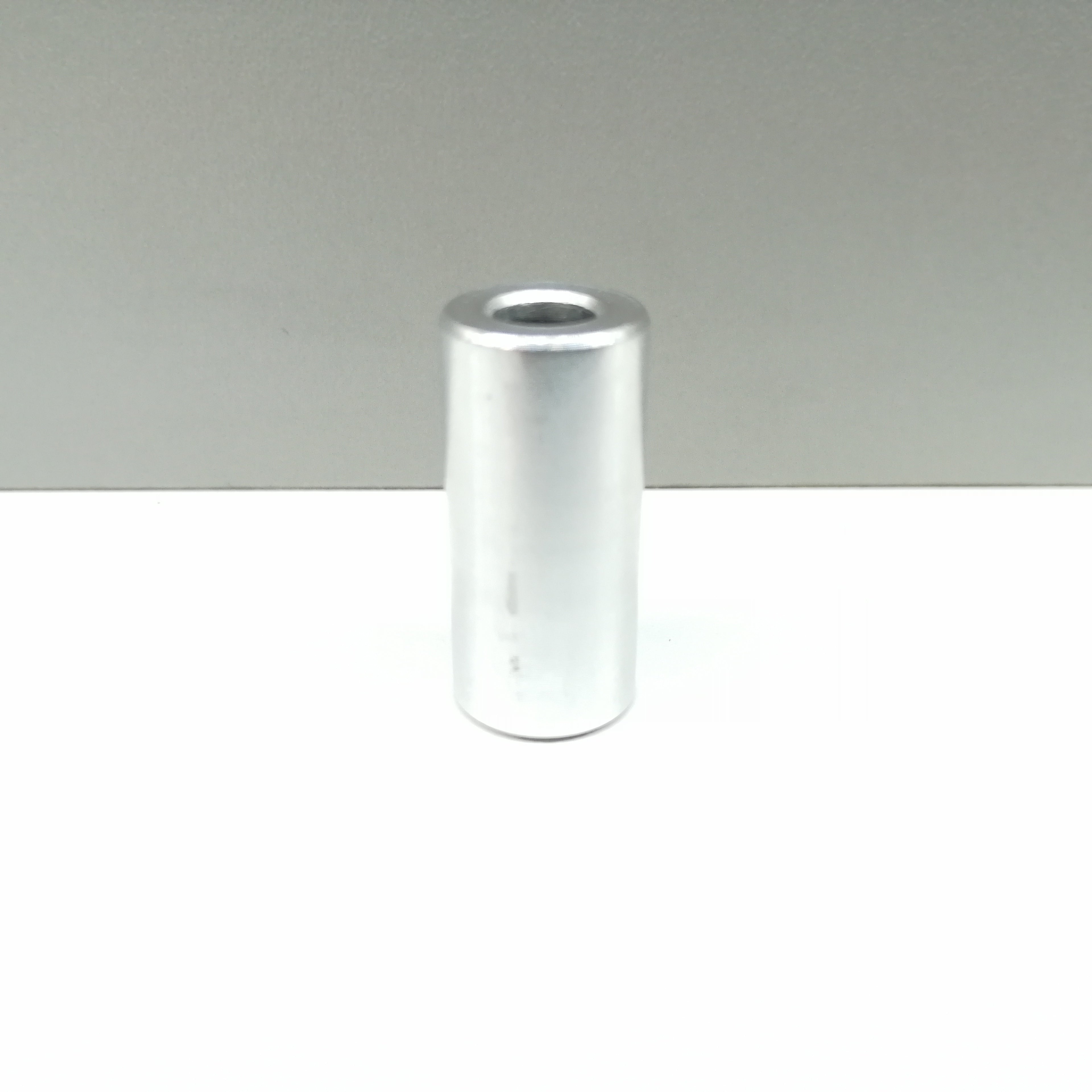 Roco Montagesockel 27,4,4mm x 6,0mm 07´ A
